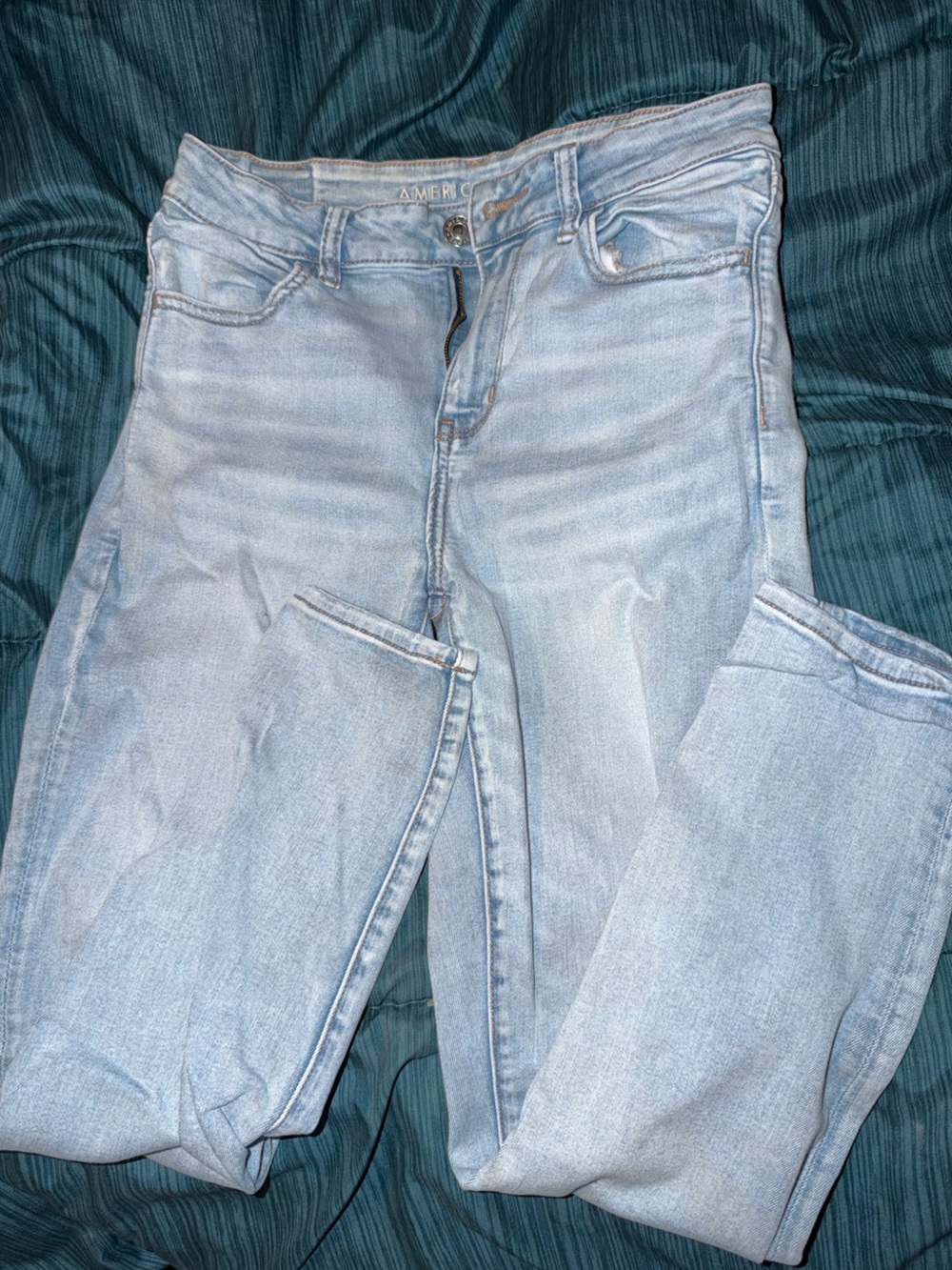 Women’s American Eagle Jeans